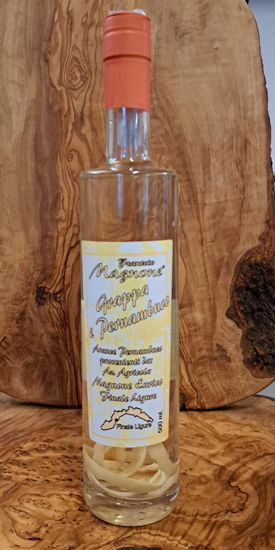 Immagine di Grappa e pernambuco